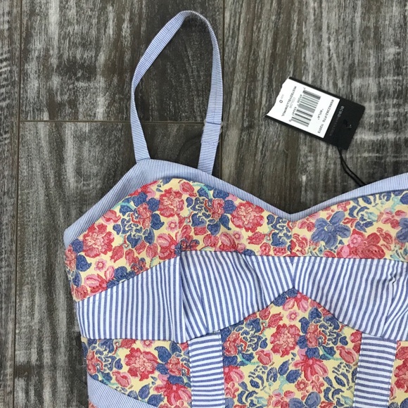 NWT BCBG Ayla Dress - Size 0 - Picture 3 of 6